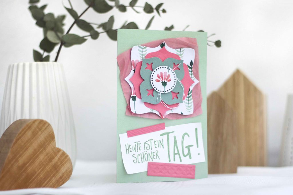 Ornamentstanze Blumenkarte sizzix